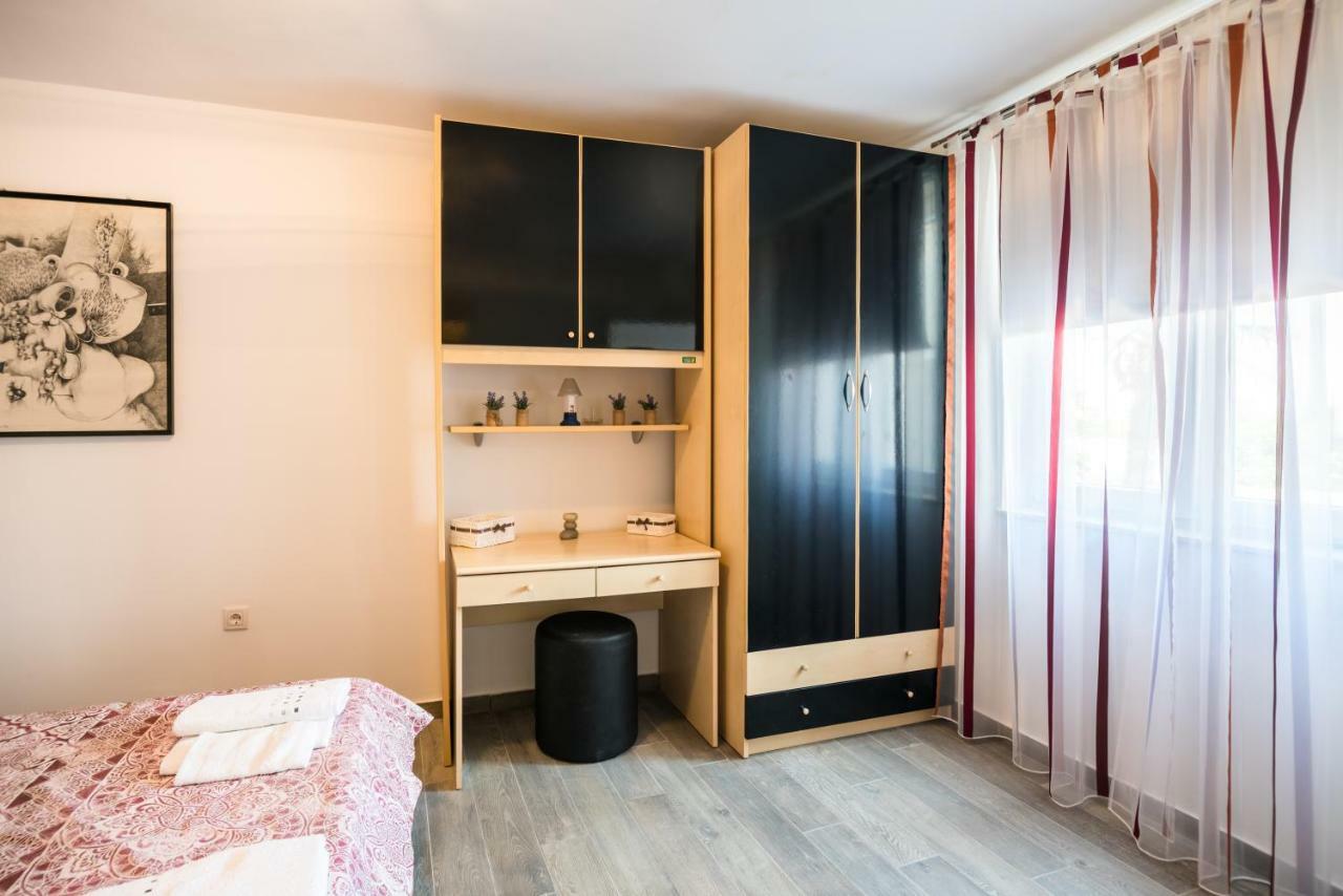 Apartments Dora Вантачичи Экстерьер фото