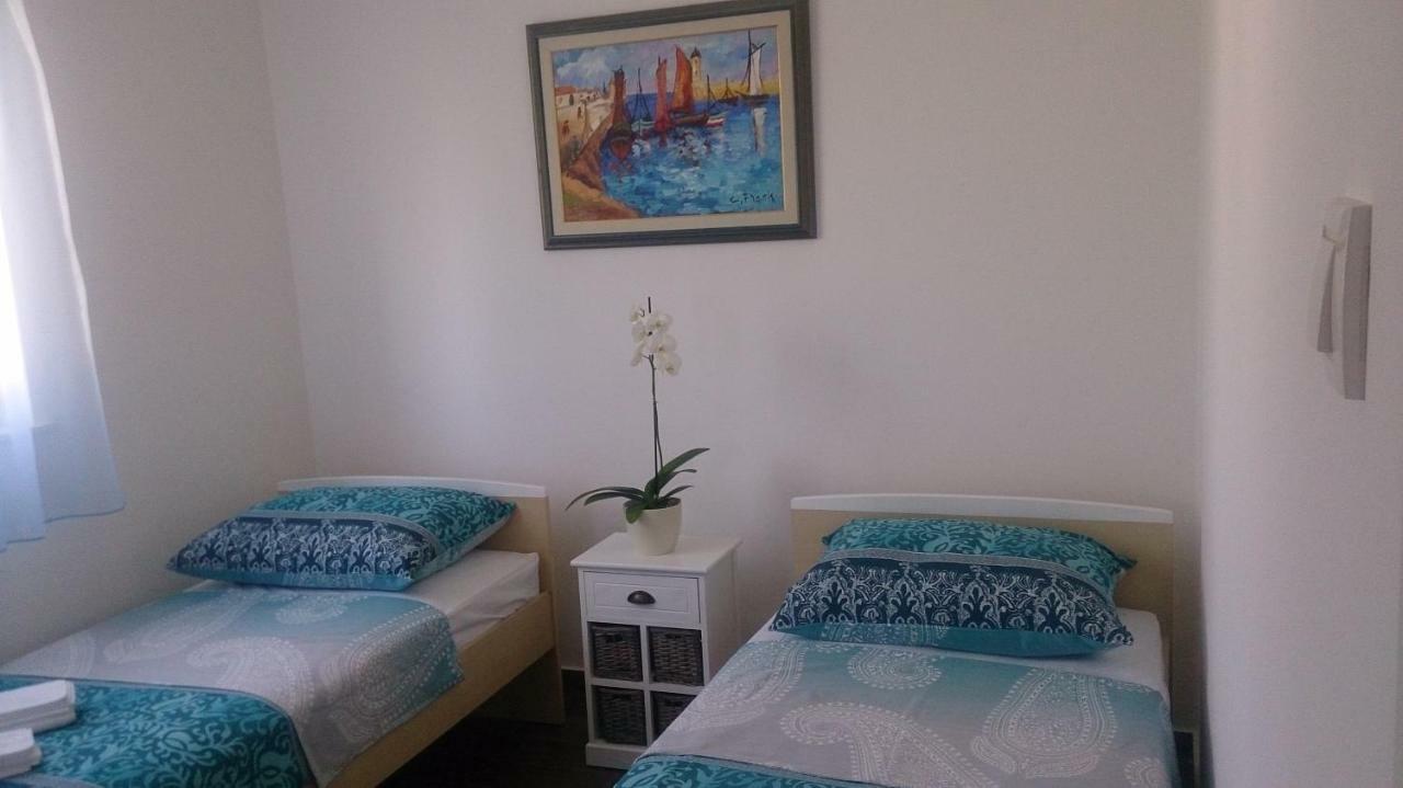 Apartments Dora Вантачичи Экстерьер фото